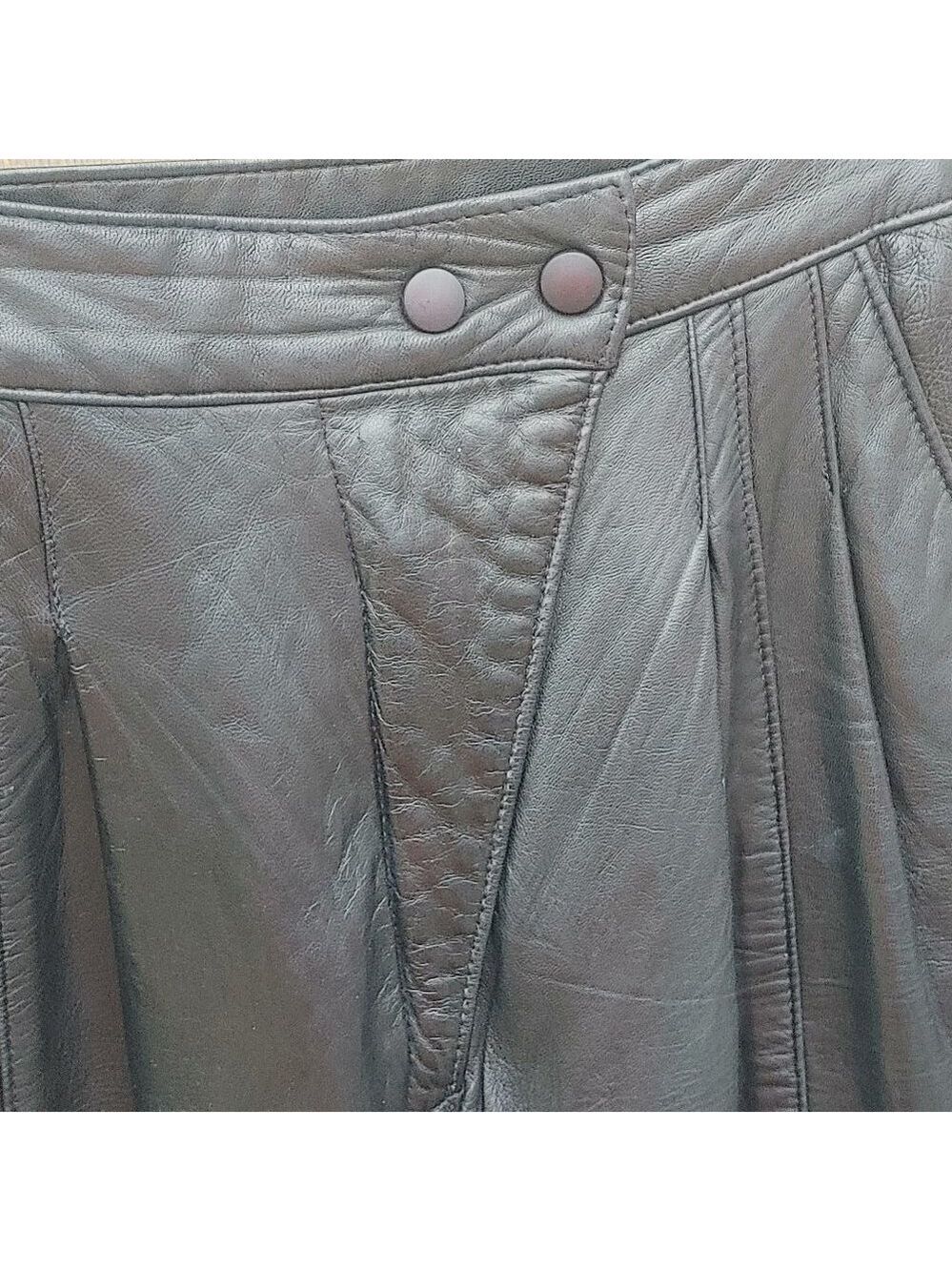 ATTRACTIVE DANIER Leather Pants Women's Size 6 Offset Asymmetrical Button Fly